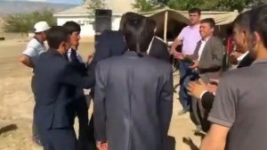 туй дар дангара деҳаи осмондара