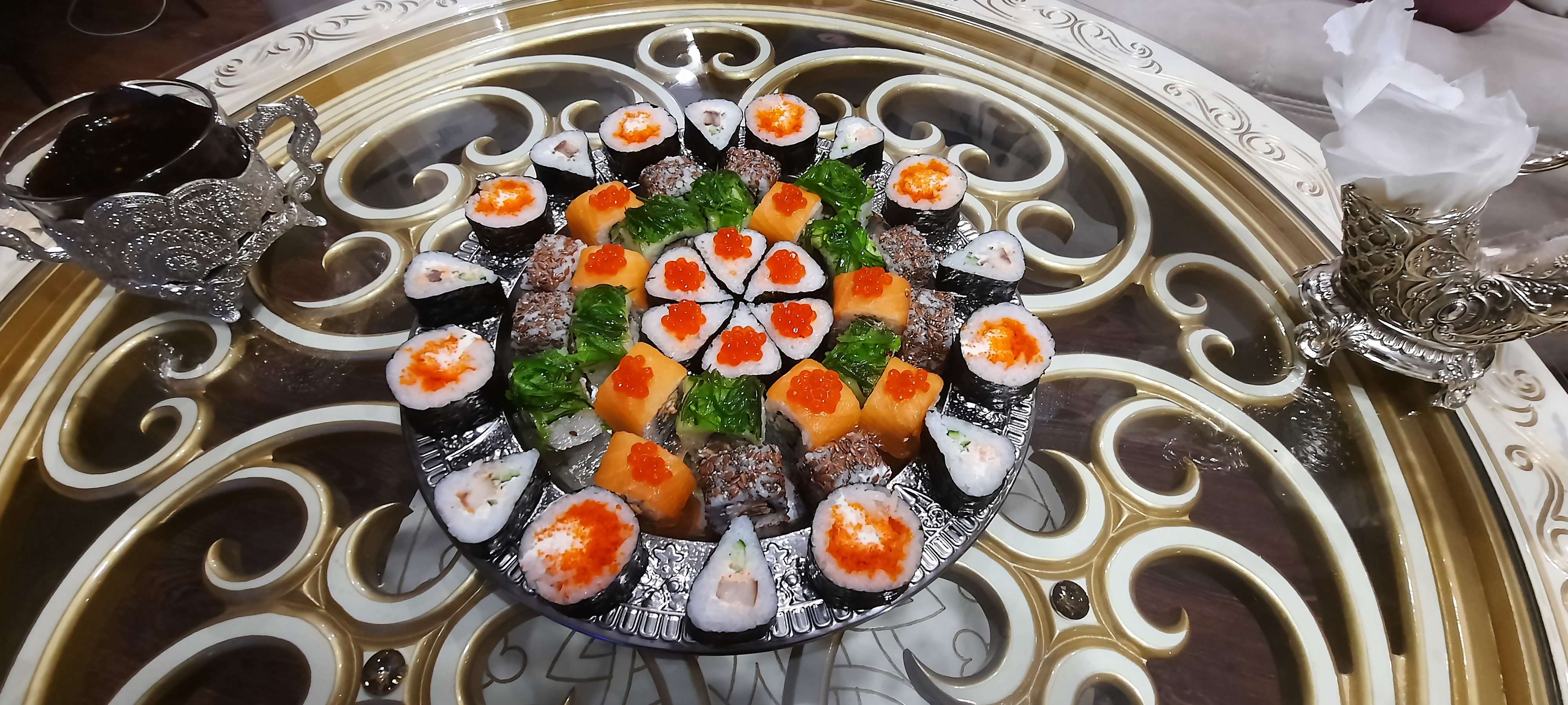 самые вкусные роллы. #роллы #филадельфия #калифорния #роллыдома #легкиеролы #японскаякухня японскаяк