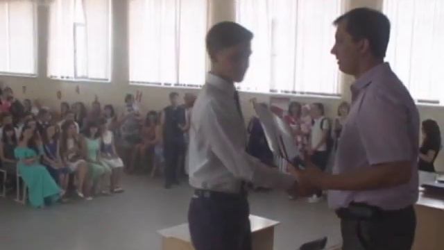 Тамбов. Лицей 28. Вручение аттестатов выпускникам 9 классов. смотреть онлайн