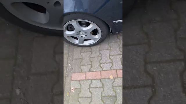 Mercedes w210 E50 AMG Kaltstart смотреть онлайн