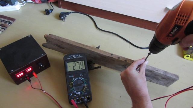 ШУРУПОВЕРТ ПОД НАГРУЗКОЙ! Измеряем потребляемый ток смотреть онлайн