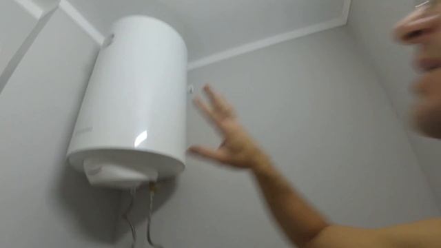 Как повесить бойлер на тонкую стену. Крепим Тяжелый водонагреватель.