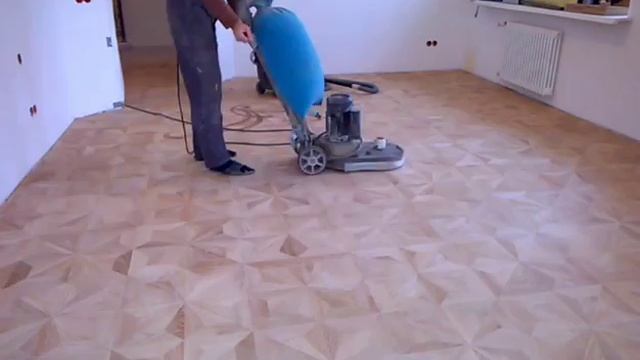 Модульный художественный паркет ,шпаклевка лакировка