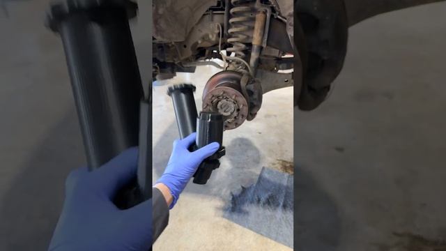 STUCK hub tool | 4x4 Ford Superduty #fordtrucks #fyp