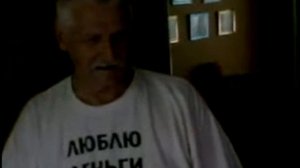 Дед играет в теннис с PlayStation Move