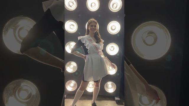 Образ на последний звонок, выпускной 2023, лента выпускника, выпускница, выпускная лента, огэ, егэ смотреть онлайн