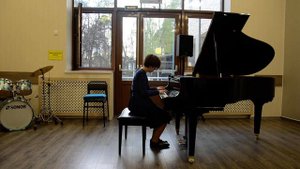 Р.Петерсон "Старый автомобиль"