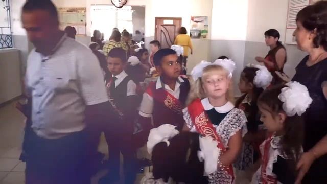 Школьный клип 1 сентября 1 класс СОШ № 5 смотреть онлайн
