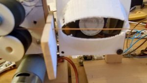 filament extruder, вытягивающий механизм