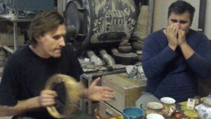 пацаны зажигают. я уволился с работы. Андрюха и Костя Живое небо