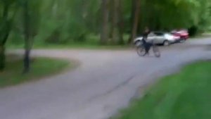 Падение с велосипеда через руль