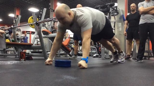 Устанавливаем рекорды в Fan GYM отжимания #2 смотреть онлайн