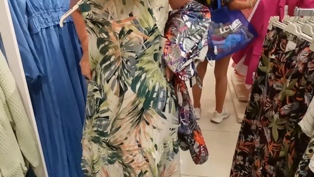 Шоппинг в Алании❗В приятном ШОКЕ от цен LC Waikiki Женская одежда КУПИТЬ ВСЁ❗Вокруг Светы смотреть онлайн