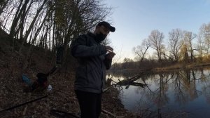 Рыбачим в диких местах подмосковья #1! Рыбалка на реке Лопасня под Талежом [Zona комфорта]