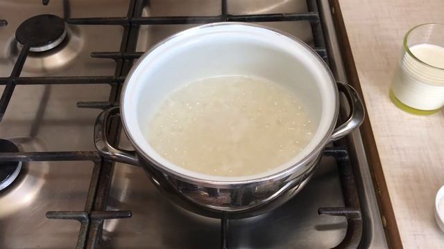 Рисовая каша на молоке рецепт.Как приготовить вкуснейшую рисовую кашу.