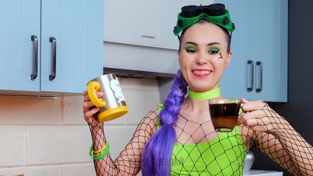 КРУТЫЕ КУХОННЫЕ ГАДЖЕТЫ, которые значительно сэкономят время ? смотреть онлайн