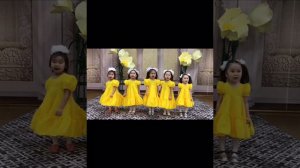 2 младшая группа «Ньээм-Ньээм» песня «Ымыылар ыллыыллар»