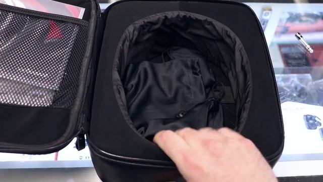 Nighthawk Carbon de Audioquest. El sonido más natural. смотреть онлайн