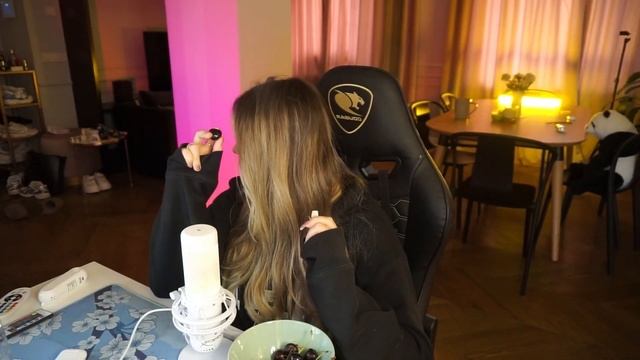 КАК КАЯ БРОСИЛА КУРИТЬ? (одноразки) смотреть онлайн