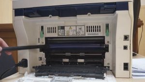 Xerox 3045. Убираем черные полосы (пятна/ "хлопья"/мазня) Remove the black stripes