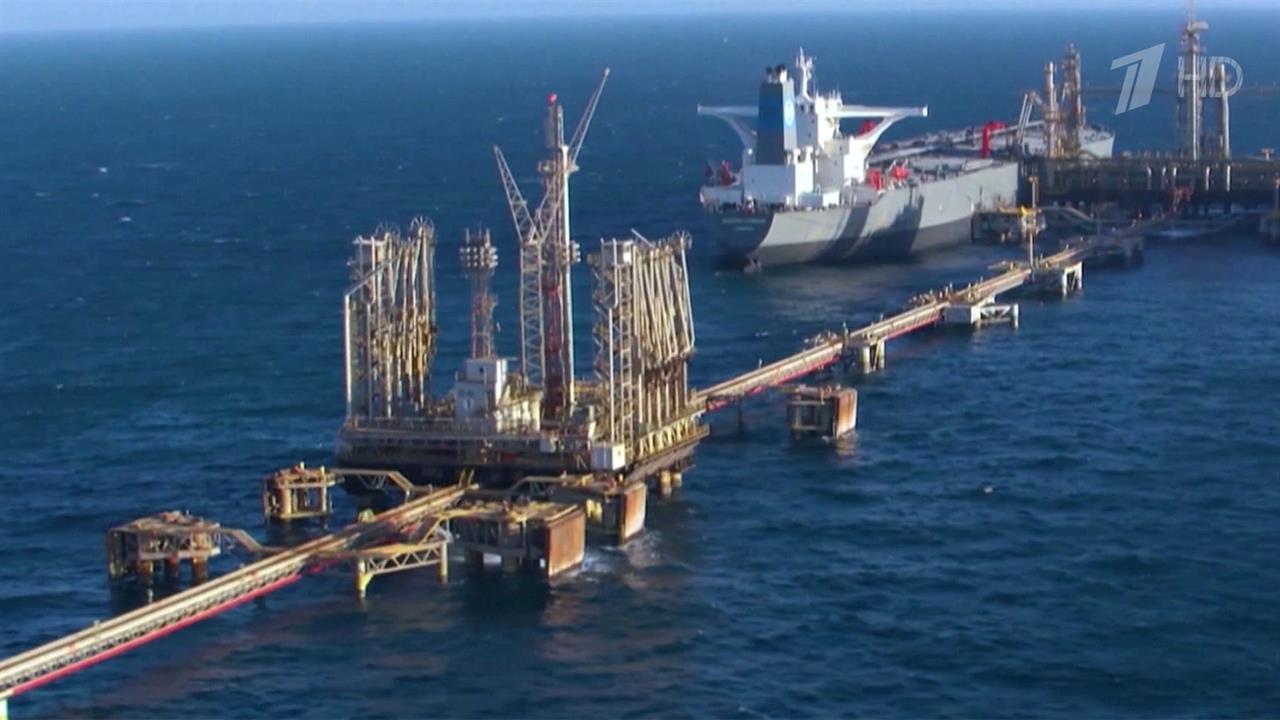 Вступило в силу эмбарго Евросоюза на поставки российских нефтепродуктов морским путем