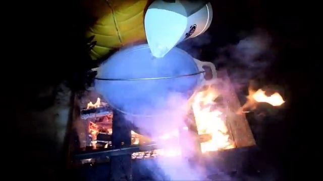 Готовим в казане: странный борщ в ночи смотреть онлайн