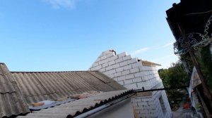 Мансарда своими руками. Мансардный этаж 5 на 5. Монтаж битумной черепицы. Крыша для  дома.