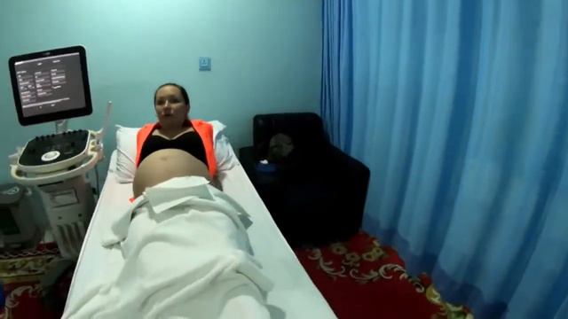 По Буквам С Е М Ь Я. У меня родился сын в Камбодже! смотреть онлайн