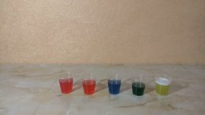 Красивый эксперимент с изменением цвета раствора. Природные красители - антоцианы.