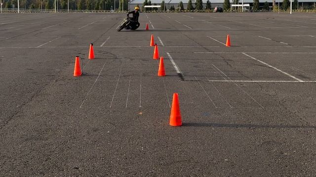 D01 Алексей Ткаченко Suzuki GSX-R750 L2 Gymkhana Ростов 43,090c 4 октября 2023 г. смотреть онлайн