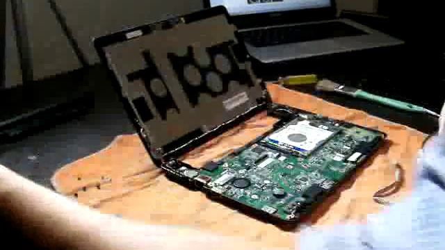 Cambiar flex de video de netbook Acer Aspire One D257