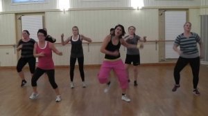 Dance Fitness "Pin Pon" -Reggaeton