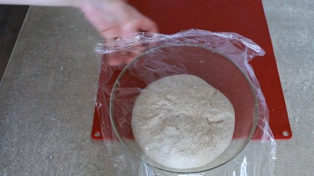 ПАМПУШКИ С ЧЕСНОКОМ К БОРЩУ НА ЗАКВАСКЕ  // ЧЕСНОЧНЫЕ БУЛОЧКИ БЕЗ ДРОЖЖЕЙ НА ЦЕЛЬНОЗЕРНОВОЙ МУКЕ