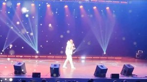 АКБУЛАТ- ЯНА ЖЫР !!!