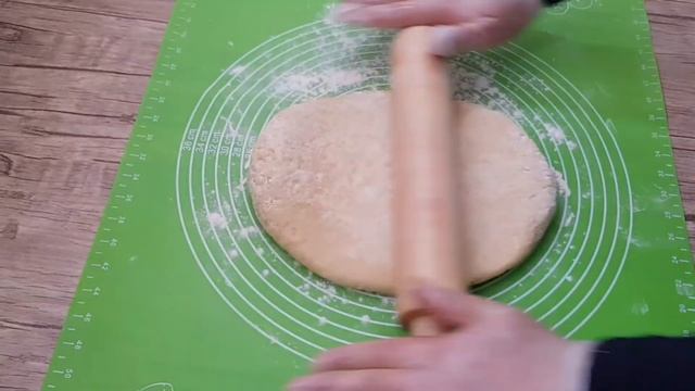 Сочный Пирог Для большой Семьи ! ПИРОГ катта оила учун манзур болади смотреть онлайн