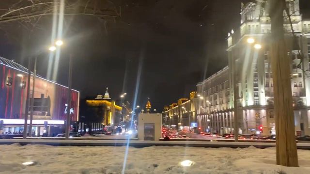 Прогулка по вечерней Москве. Триумфальная площадь
