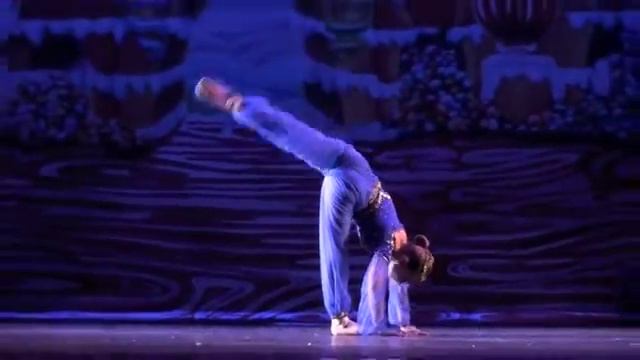 MFAC 2011 Nutcracker Arabian Solo - Rosie Matthews смотреть онлайн
