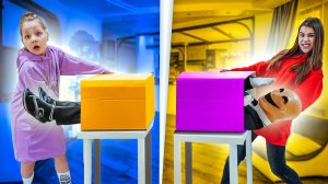 Ксюша и Алена ПОДЕЛИЛИ ДОМ! СЛЕНДЕРМЕН НЕ ХОЧЕТ УХОДИТЬ!.mp4