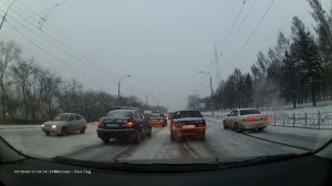 Омск, 17.04.2019 от аграрки не могут заехать на телецентр