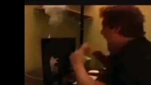 the scary maze game prank-WARNING VERY SCARY