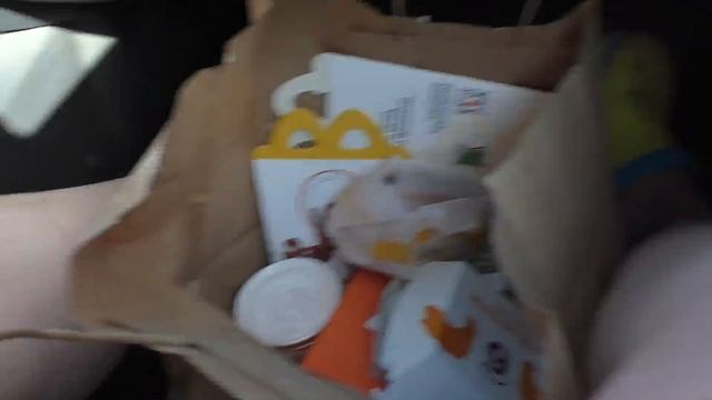 24 ЧАСА В МАШИНЕ С КЕВИНОМ И БИЛЛИ | КТО ИСПОРТИЛ ВОЗДУХ? смотреть онлайн