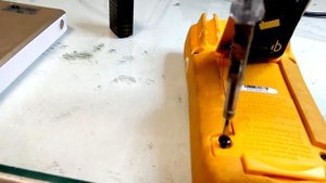Самодельная крона с безпроводной зарядкой