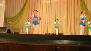 Конкурсный танец детей среднего школьного возраста