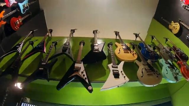 SORPRESA A FAN! - CHARLIE PARRA смотреть онлайн