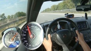 2015 Nissan GT-R R35 | 0-100km/h & 100-200km/h | ACCELERATION