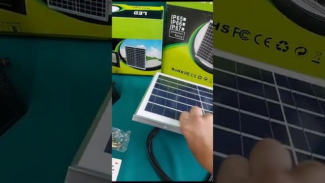 Прожектор светодиодный с солнечной панелью 100 ватт смотреть онлайн