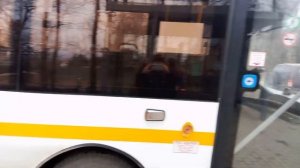 Новый автобус ЛИАЗ Мострансавто проезжает остановку ТРЦ Карнавал 4 Мкр.Губернский З.д Энергомаш 790