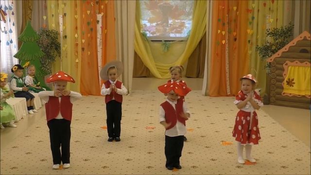 Осенний утренник в группе Росточек смотреть онлайн