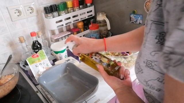 Запеканка из кабачков с куриным фаршем. И небольшой бонус.