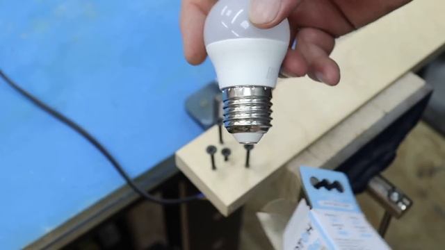 Мало кто знает этот СЕКРЕТ кровельного САМОРЕЗА! Отличные идеи своими руками! смотреть онлайн